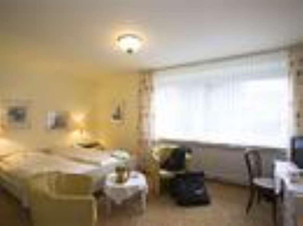 Akzent Hotel Gut Hoeing Унна Номер фото