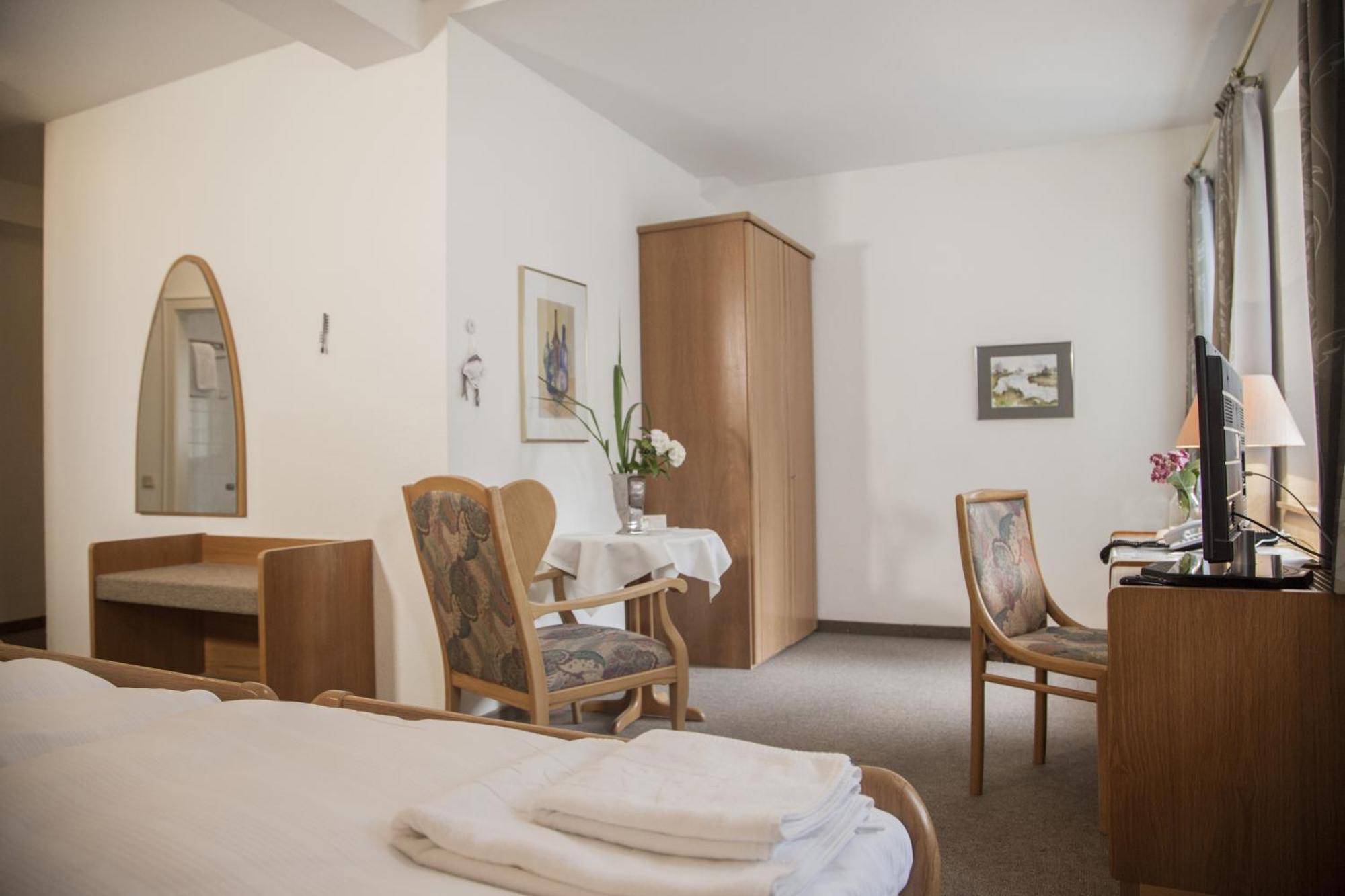 Akzent Hotel Gut Hoeing Унна Экстерьер фото