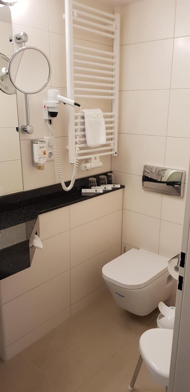 Akzent Hotel Gut Hoeing Унна Экстерьер фото